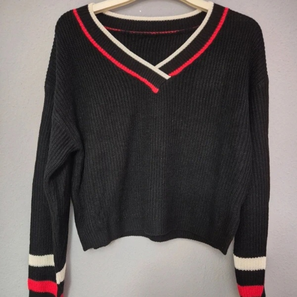 Chic V-Neck Sweater in Black with Red and White Accents